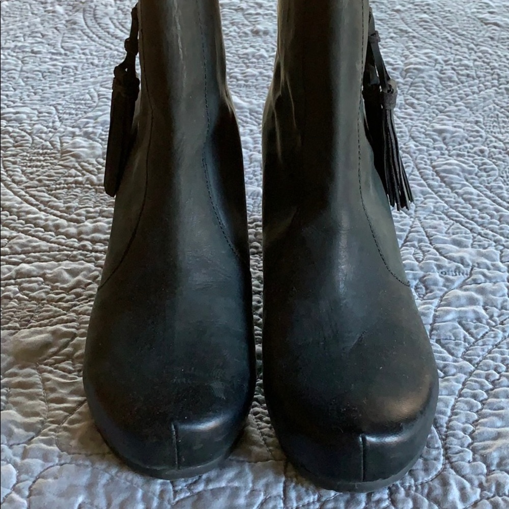Like new wore one time leather boots